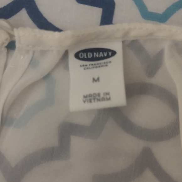 Old Navy Sheer Blouse - Picture 3 of 4